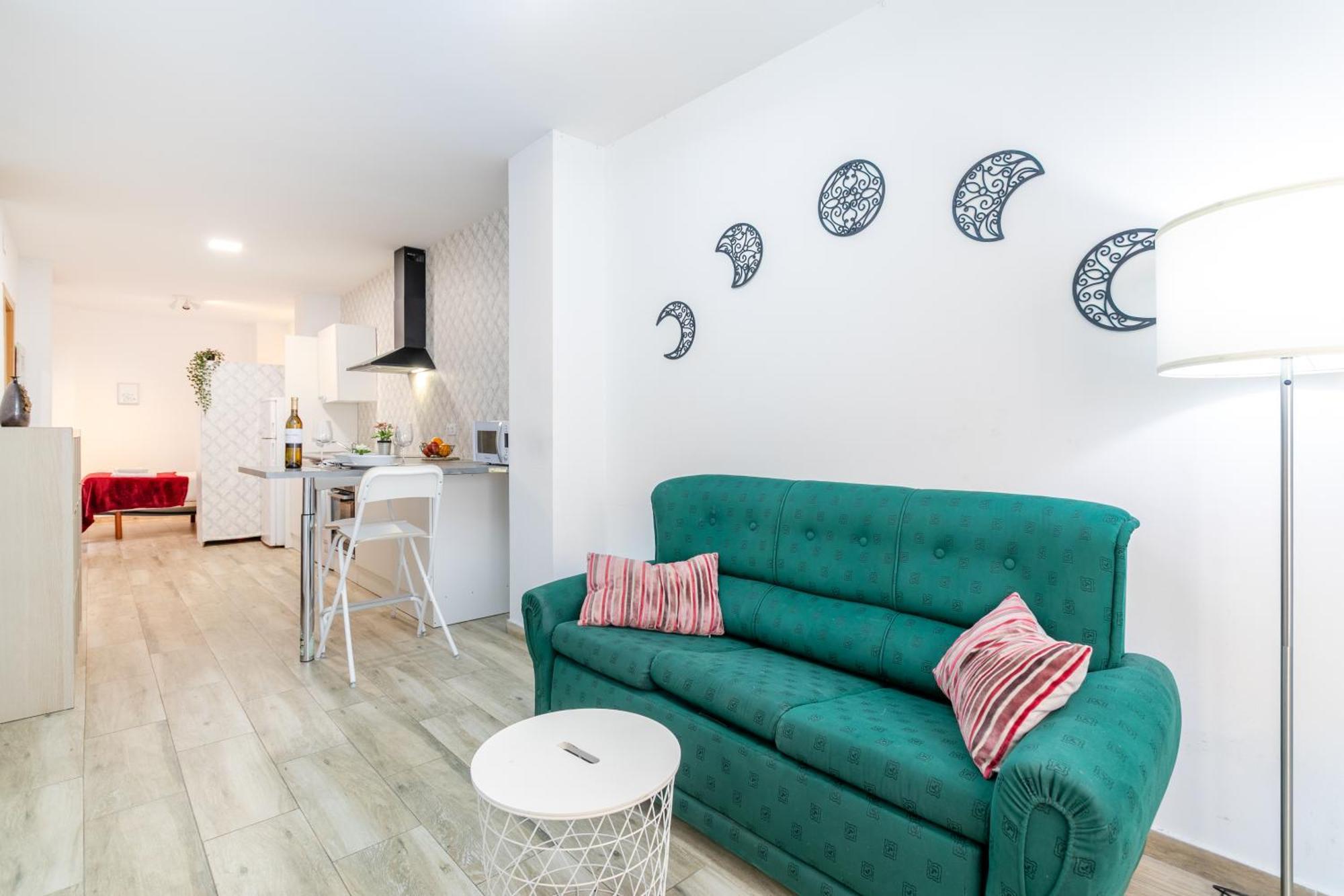 Apartamentos Centricos De San Leandro Alicante Eksteriør billede