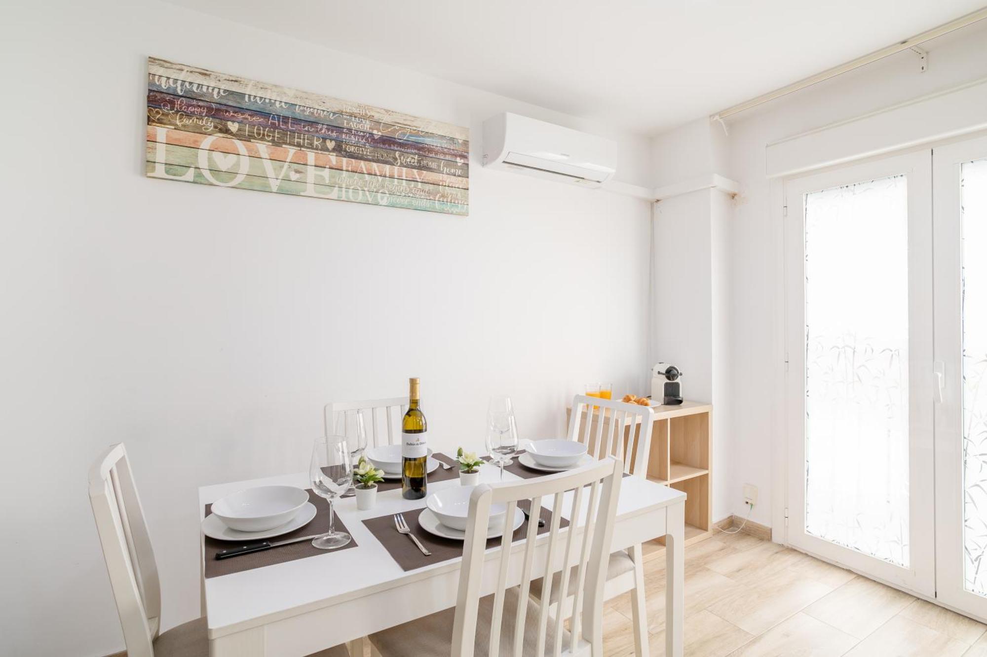 Apartamentos Centricos De San Leandro Alicante Eksteriør billede