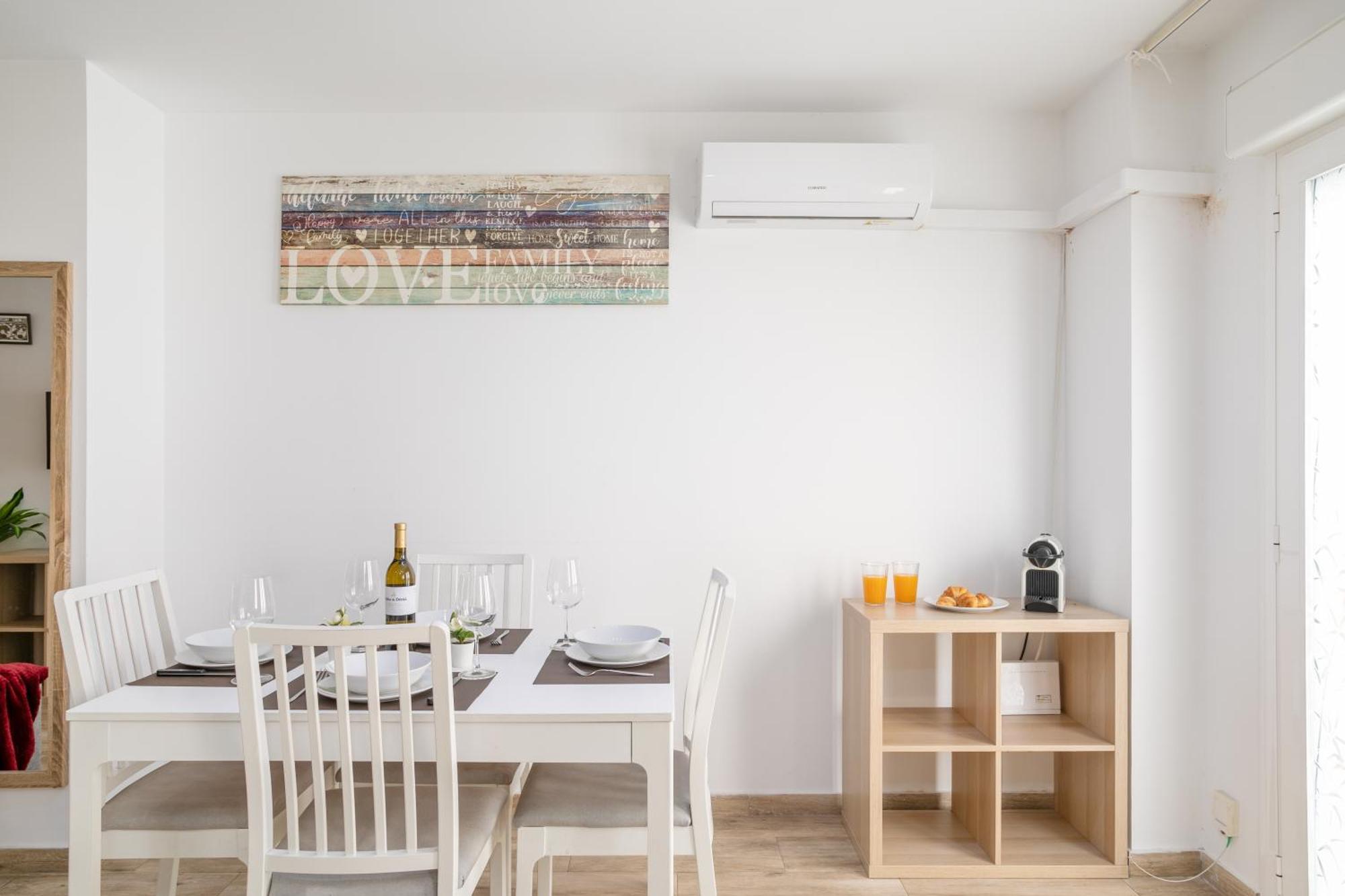 Apartamentos Centricos De San Leandro Alicante Eksteriør billede