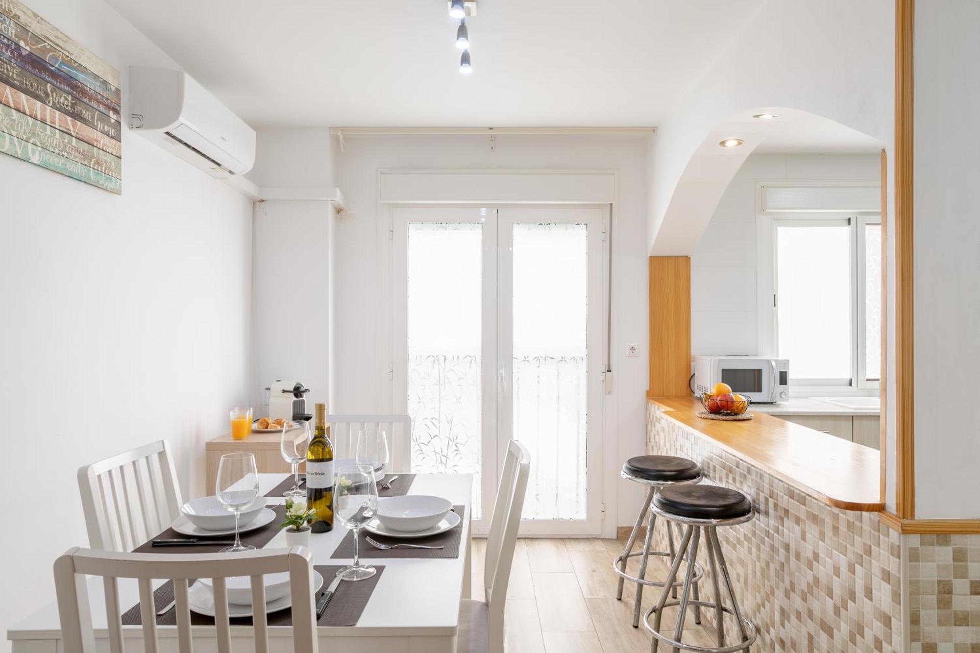 Apartamentos Centricos De San Leandro Alicante Eksteriør billede